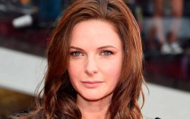 A Iluminada Rebecca Ferguson