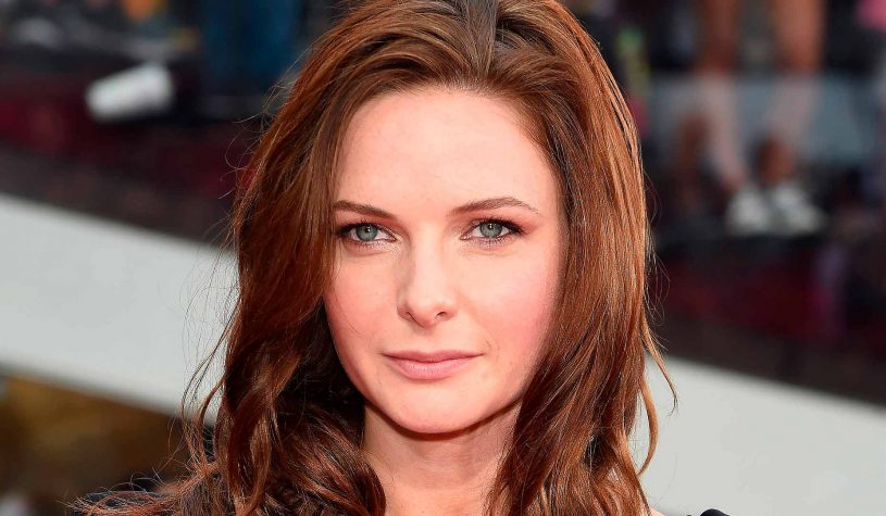 A Iluminada Rebecca Ferguson